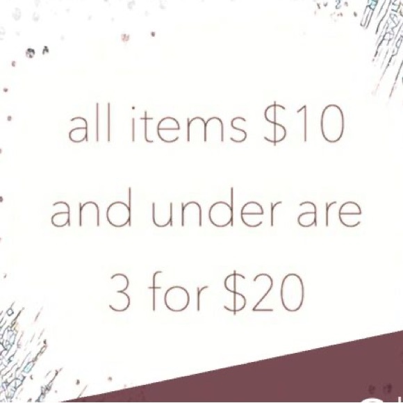 BUNDLE AND MAKE ME AN OFFER!!! - Picture 1 of 1